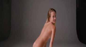 Hegre女神阿尔芭：2022艺术情欲大片，绝美肉体诱惑盛宴